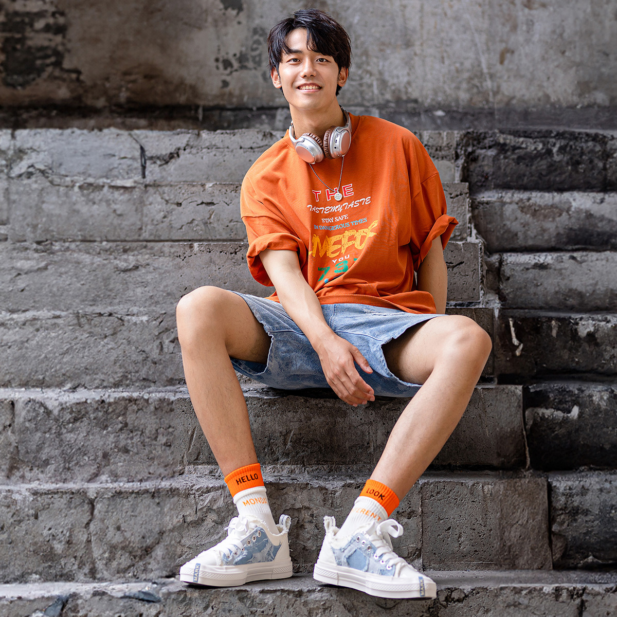 Low Top Distressed Frayed Denim Canvas Skate Shoes - Image 2