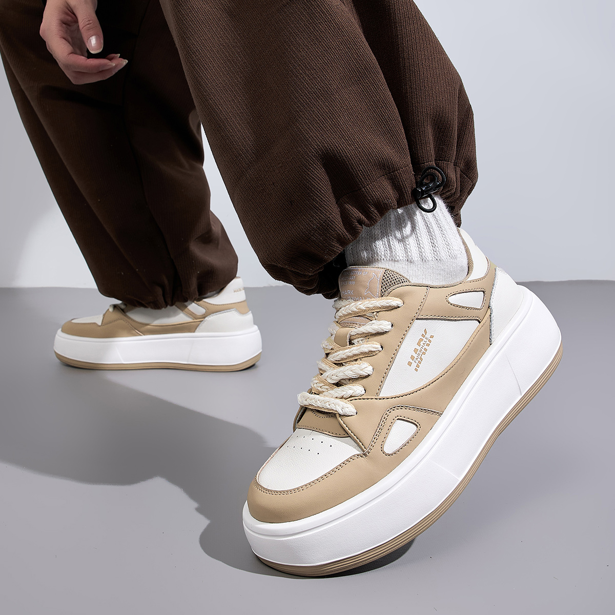 Mens Breathable Color Block Laces Platform Skate Shoes - Image 2