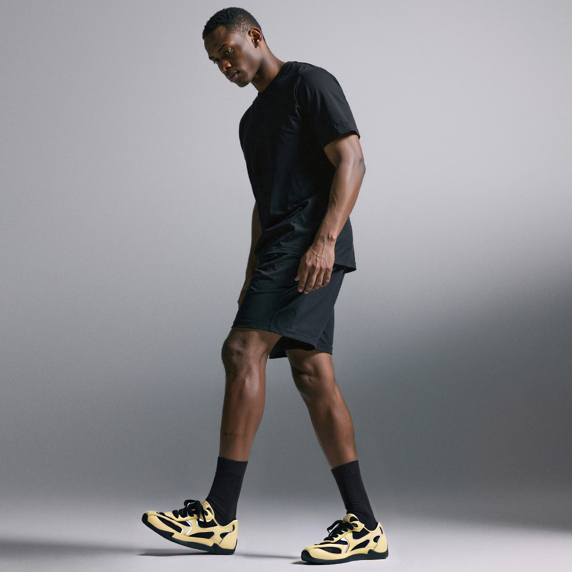 Mens Mesh and Leather Patchwork Lightweight German Army Sneakers - Image 7