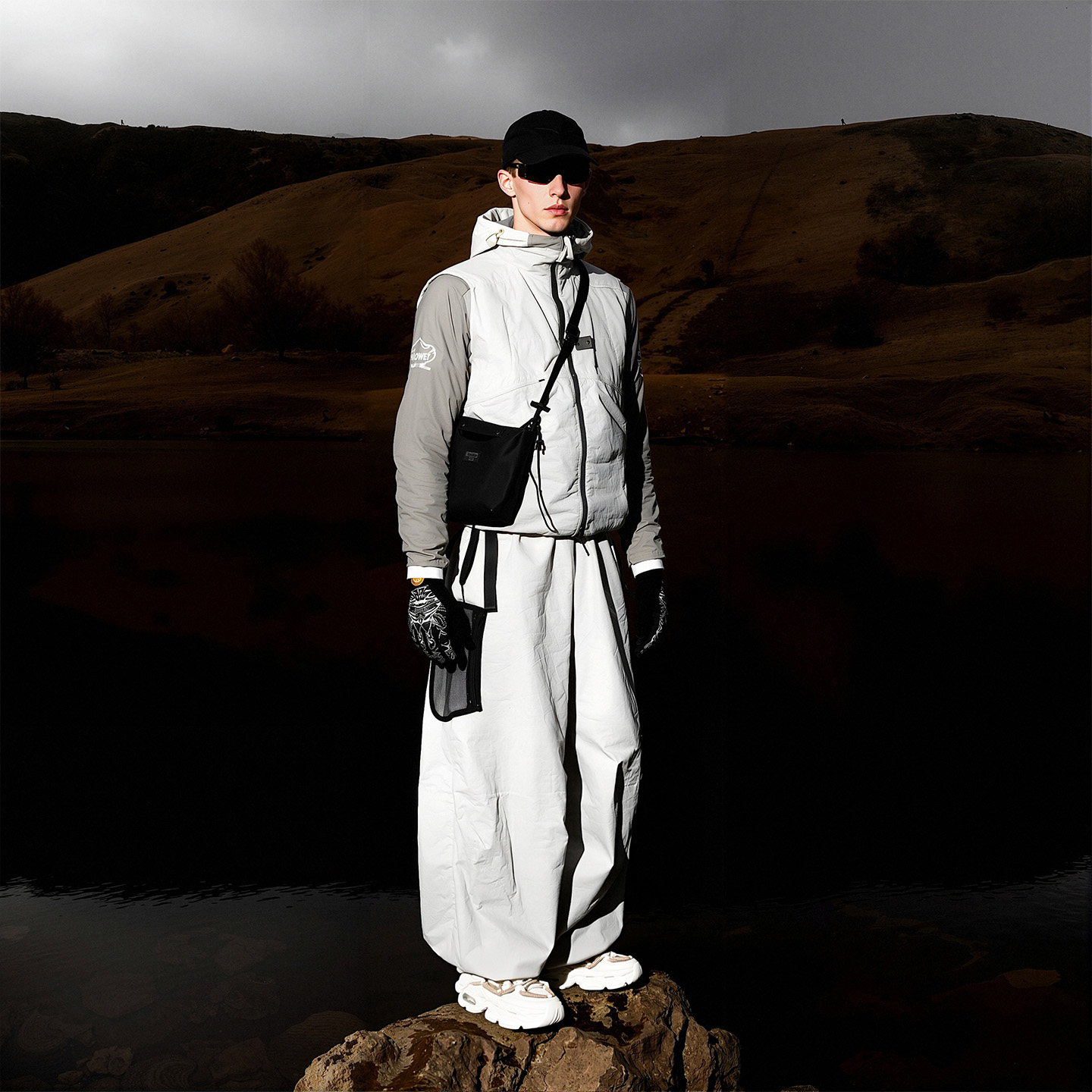 Thick Laces Mesh Chunky Sneakers with Air Cushion - Image 9