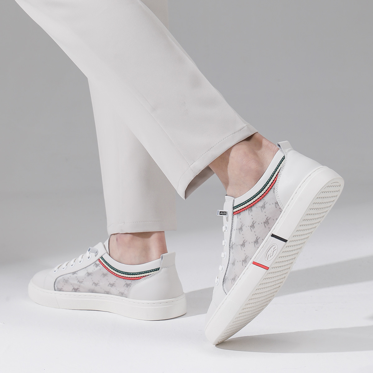 Breathable Mesh Elastic Shoe Laces Skate Shoes with Color Blocked Stripe Detailing - Image 4