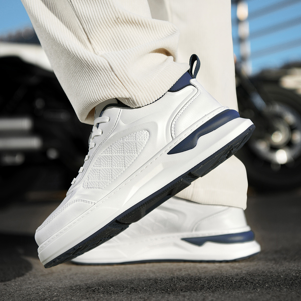 Mens Breathable Platform Skate Shoes Color Blocked with Embossed Leather Upper - Image 9