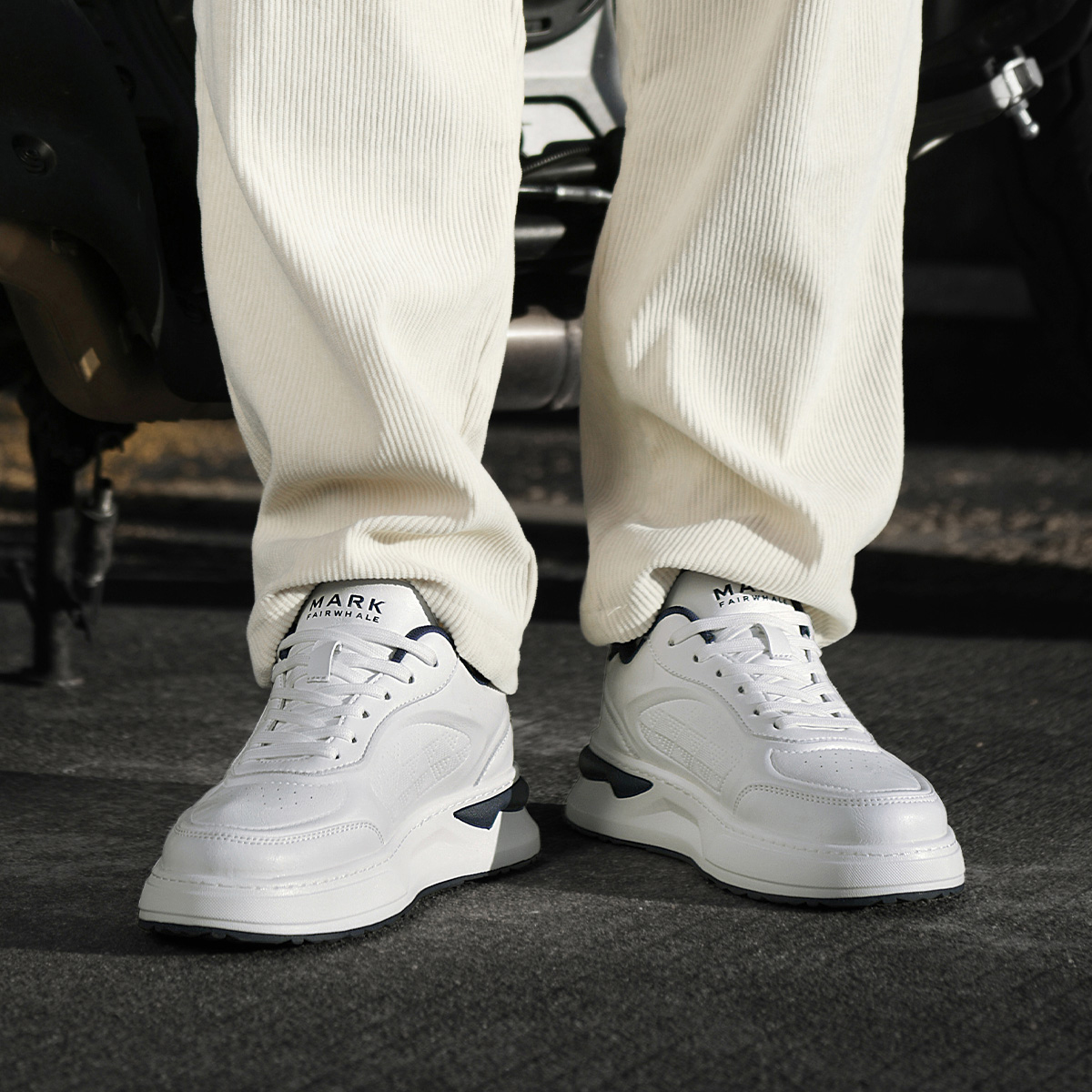 Mens Breathable Platform Skate Shoes Color Blocked with Embossed Leather Upper - Image 7