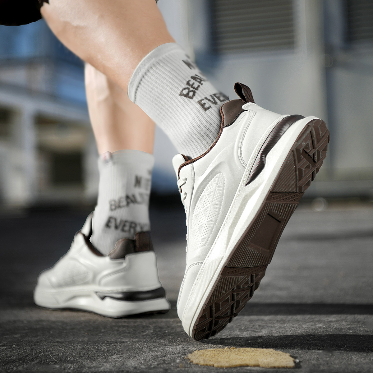 Mens Breathable Platform Skate Shoes Color Blocked with Embossed Leather Upper - Image 6