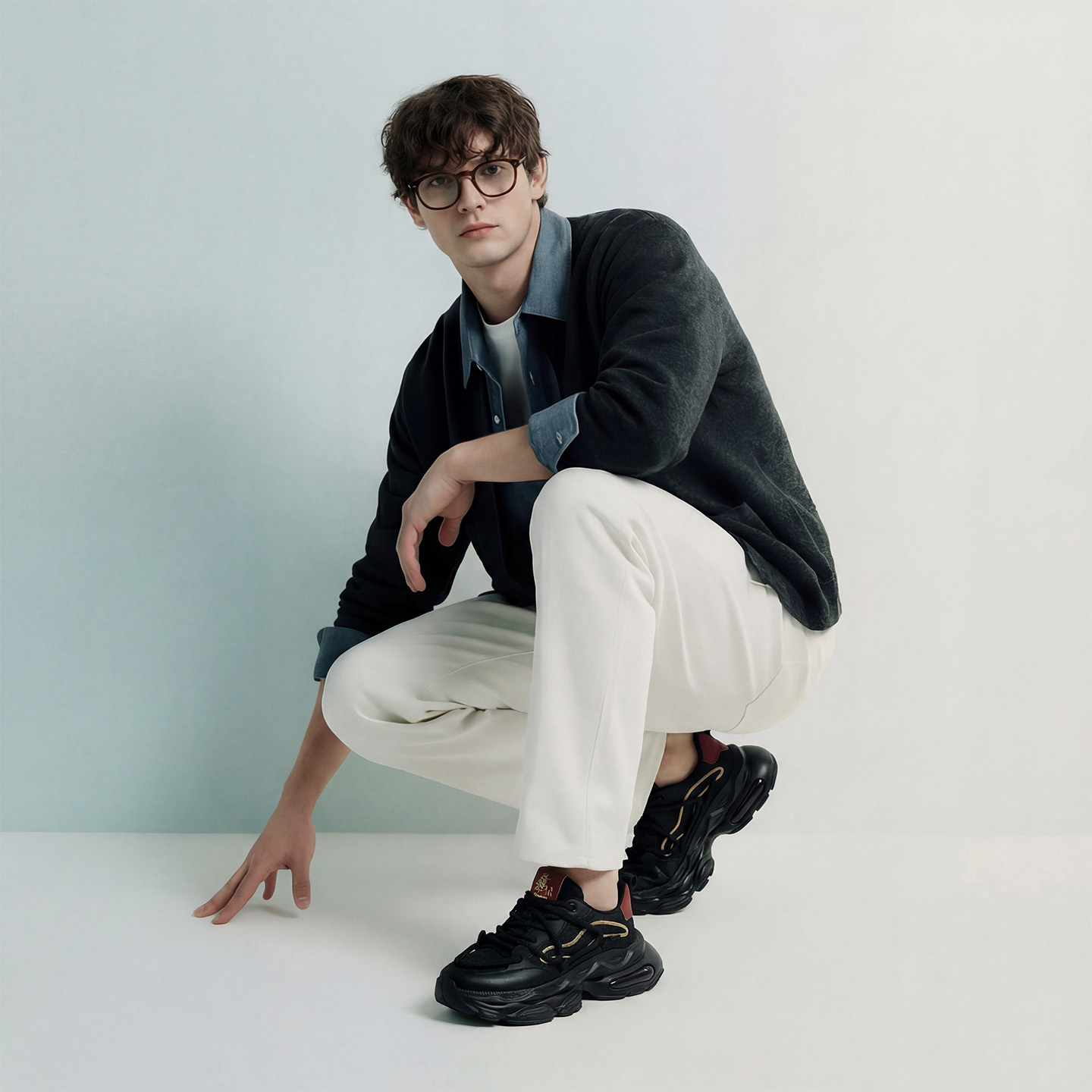 Mens Chunky Platform Dad Shoes with Air Cushioned Soles and Dual Lace Design - Image 5