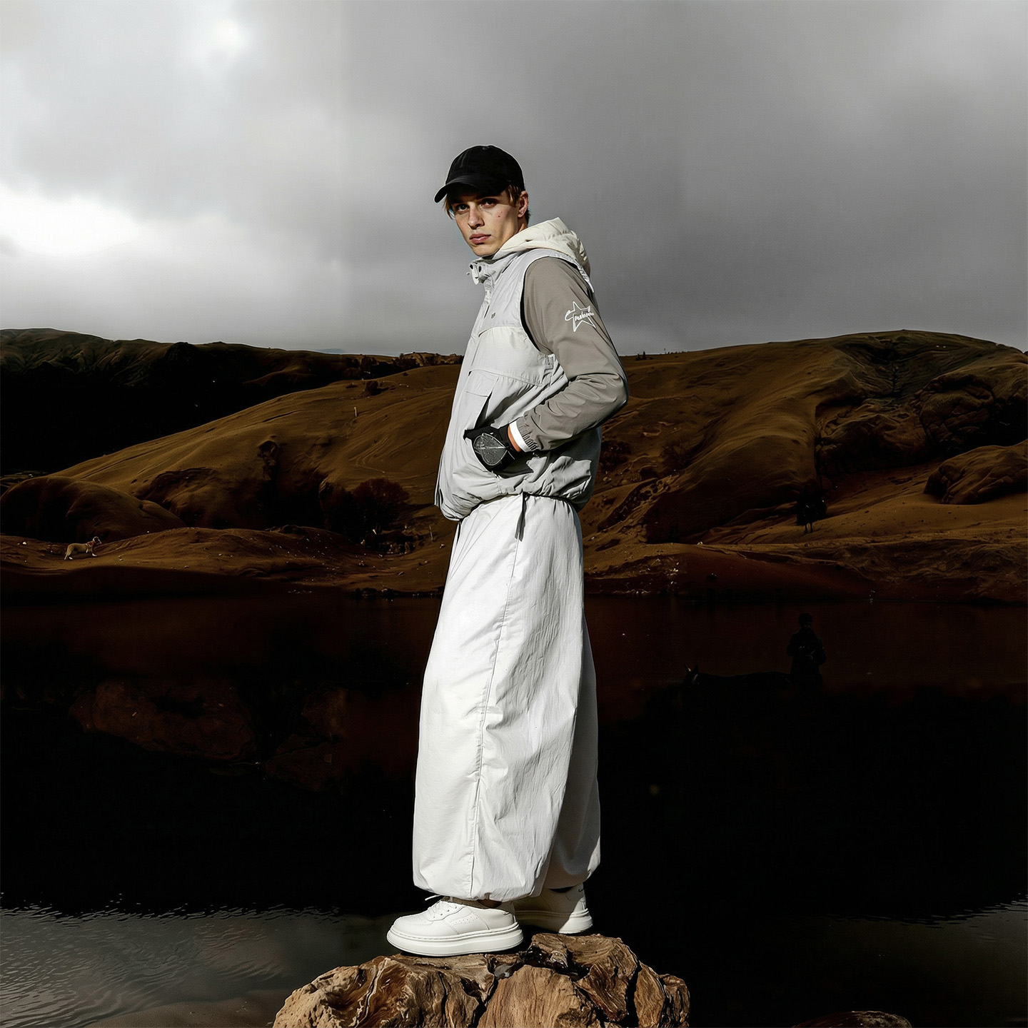 Mens Color Blocking Leather Paneled Foam Chunky Sole Low Top Skate Shoes - Image 5