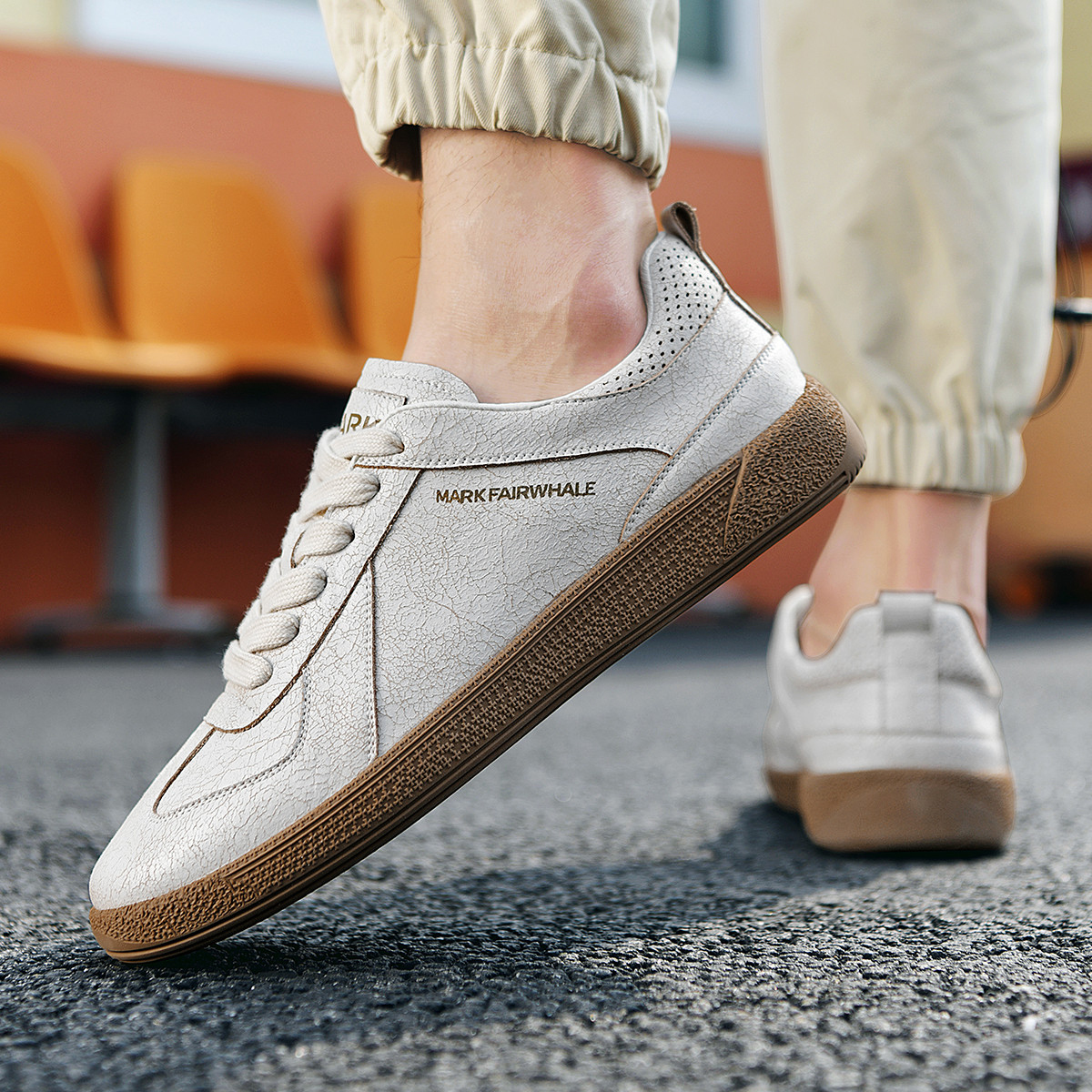 Mens Vintage Cracked Texture Leather T Toe Gum Sole Skate Shoes - Image 4