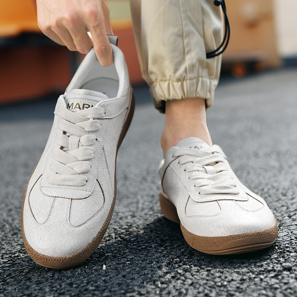 Mens Vintage Cracked Texture Leather T Toe Gum Sole Skate Shoes - Image 3