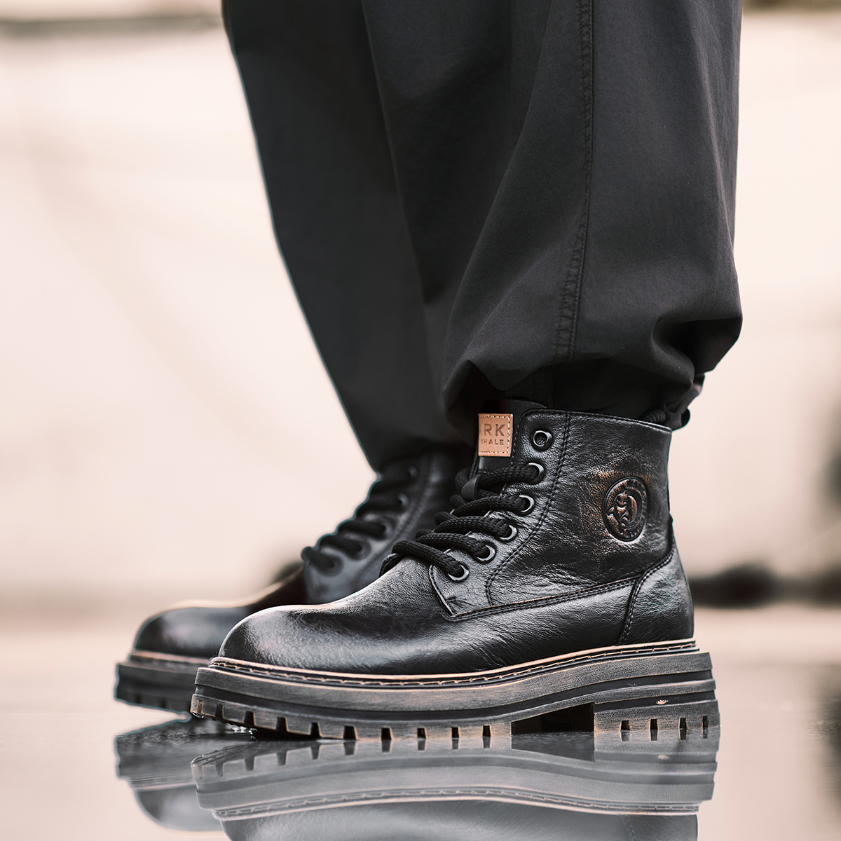 Mens Vintage Distressed Leather Chunky Work Boots with Side Zipper - Image 3