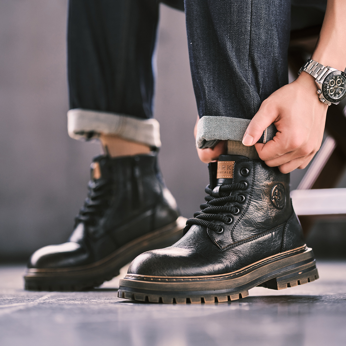 Mens Vintage Distressed Leather Chunky Work Boots with Side Zipper - Image 2