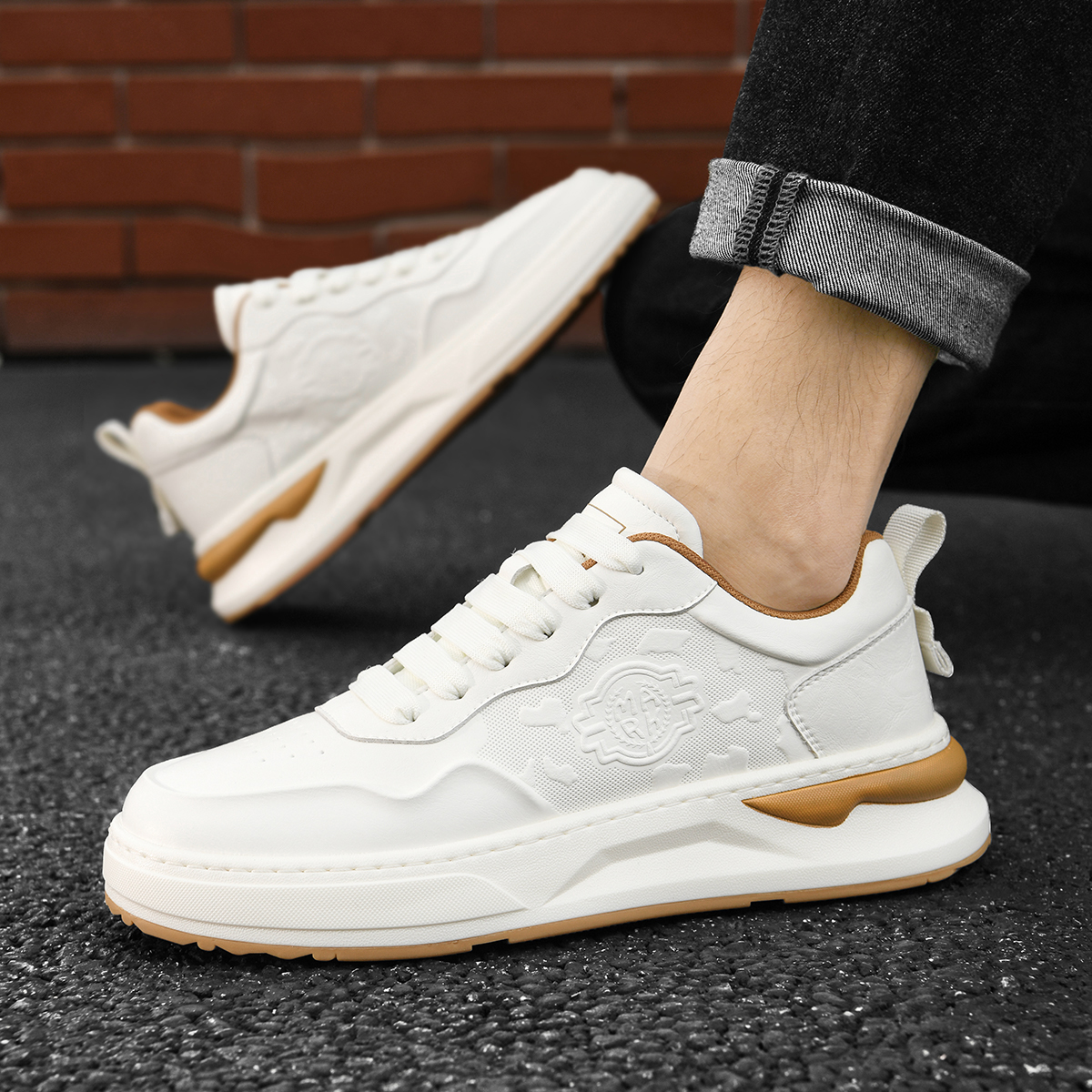 Microfiber Leather Embossed Breathable Platform Skate Shoes - Image 4